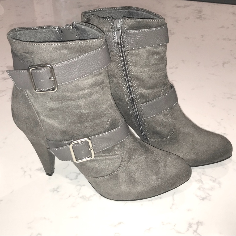 Faux Brushed Suede Side Zip Heeled Fashion Boot with Buckle Design Gray Size 8